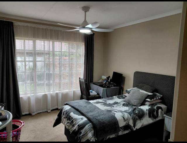 2 BEDROOM TOWNHOUSE FOR SALE IN ANNLIN